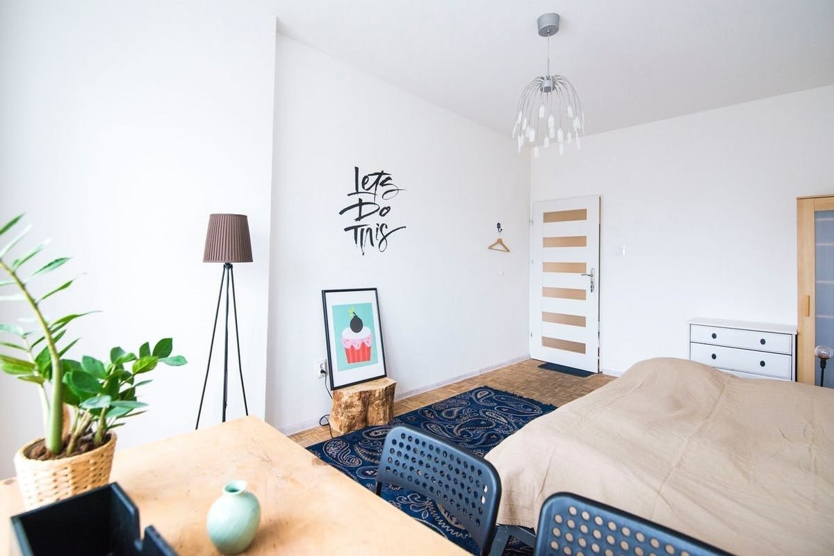 Фотография: Спальня в стиле Скандинавский, Советы, уборка, Организация пространства, Мари Кондо, метод конмари, Екатерина Мальковец, Алехандра Костелло, Конмари – фото на INMYROOM Фотография: Спальня в стиле Скандинавский, Советы, уборка, Организация пространства, Мари Кондо, метод конмари, Екатерина Мальковец, Алехандра Костелло, Конмари – фото на INMYROOM