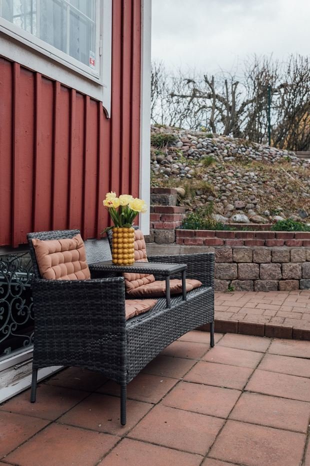 Фотография: Терраса в стиле Современный, Прованс и Кантри, Классический, Скандинавский, Эклектика, Дом, Швеция, Белый, Дача, Стокгольм, Серый, Голубой, Коричневый, Дом и дача, 4 и больше – фото на INMYROOM