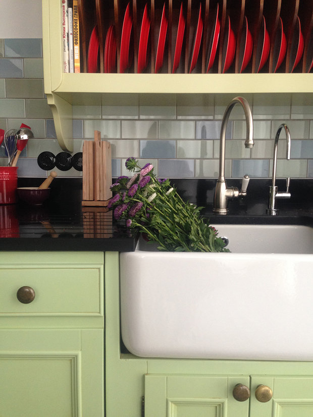 Фотография: Кухня и столовая в стиле Прованс и Кантри, Эклектика, Проект недели, Московская область, Таунхаус, Евгений Кулибаба, Новогорск, Олеся Шляхтина – фото на INMYROOM