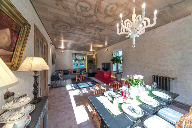 Фотография: Кухня и столовая в стиле Прованс и Кантри, Классический, Современный, Эклектика, Гостиная, Декор интерьера, Интерьер комнат, Тема месяца, Дачный ответ – фото на INMYROOM