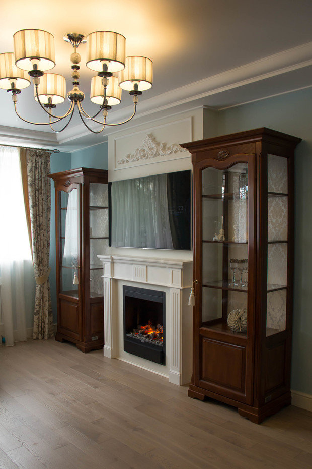 Фото из портфолио Гостиная с камином – фотографии дизайна интерьеров на INMYROOM