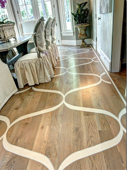 Фотография: Кухня и столовая в стиле Прованс и Кантри, Декор и DIY, Декор дома, Пол – фото на INMYROOM Фотография: Кухня и столовая в стиле Прованс и Кантри, Декор и DIY, Декор дома, Пол – фото на INMYROOM