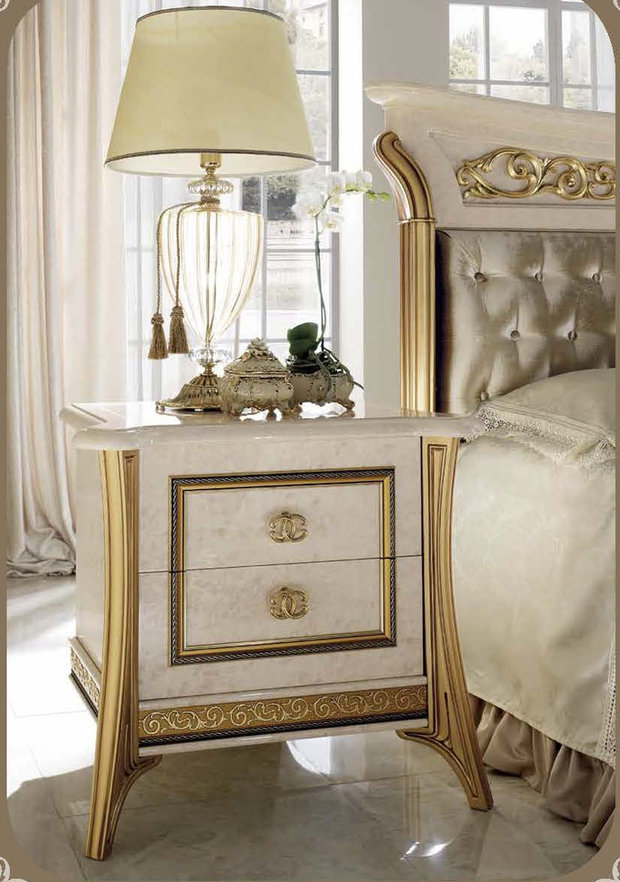 Фото из портфолио Мебель Италии Arredo Classic (спальни, гостиные, кабинеты, мягкая) – фотографии дизайна интерьеров на INMYROOM