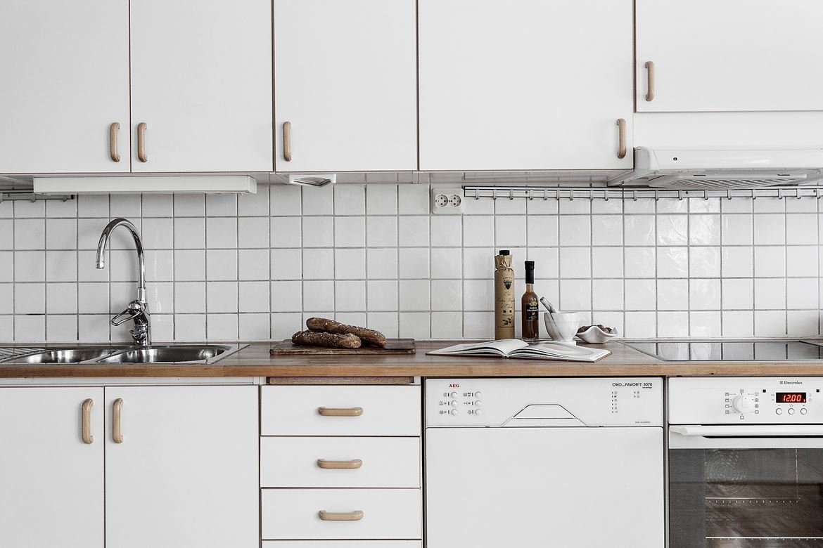 Фотография: в стиле , Кухня и столовая, Гостиная, Декор интерьера, Дом, Швеция, Стокгольм, как создать уютную атмосферу, 4 и больше, Более 90 метров, гостеприимный интерьер – фото на INMYROOM