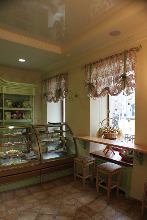 Фото из портфолио Сеть кондитерских "Peche Mignon" – фотографии дизайна интерьеров на INMYROOM