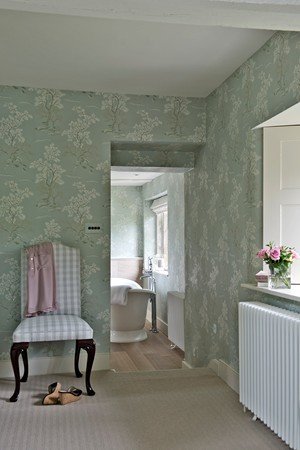 Фотография: Ванная в стиле Прованс и Кантри, Классический, Декор интерьера, Дом, Декор – фото на INMYROOM Фотография: Ванная в стиле Прованс и Кантри, Классический, Декор интерьера, Дом, Декор – фото на INMYROOM