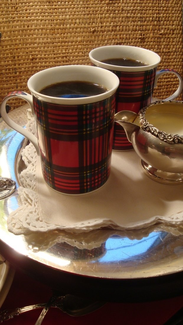 Фотография: Аксессуары в стиле Прованс и Кантри, Современный, Декор интерьера, Декор дома, Подушки, Плед – фото на INMYROOM