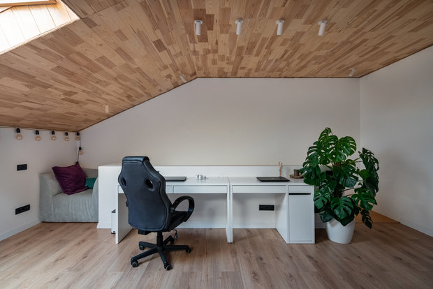 Фотография: Кабинет в стиле Минимализм, Скандинавский, Квартира, Украина, Проект недели, 2 комнаты, 60-90 метров, Lauri Brothers – фото на INMYROOM