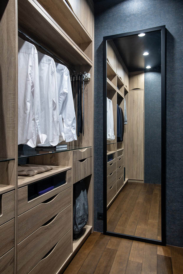 Фотография: Гардеробная в стиле Современный, Квартира, Минимализм, Проект дня, Москва, 1 комната, 40-60 метров, Вера Ильинчик – фото на INMYROOM