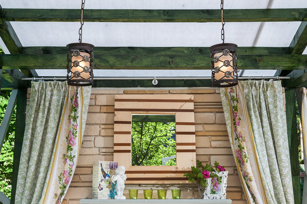 Фотография: Балкон, Терраса в стиле Прованс и Кантри, Кухня и столовая, Дом, Дома и квартиры, Камин, Беседка – фото на INMYROOM