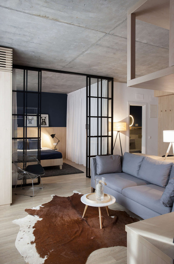 Фотография: Гостиная в стиле Лофт, Советы, как грамотно сэкономить на ремонте, энциклопедия_смета, энциклопедия_черновой_ремонт, энциклопедия_отделка, энциклопедия_интерьер, как сэкономить на ремонте, Людмила Данилевич – фото на INMYROOM Фотография: Гостиная в стиле Лофт, Советы, как грамотно сэкономить на ремонте, энциклопедия_смета, энциклопедия_черновой_ремонт, энциклопедия_отделка, энциклопедия_интерьер, как сэкономить на ремонте, Людмила Данилевич – фото на INMYROOM