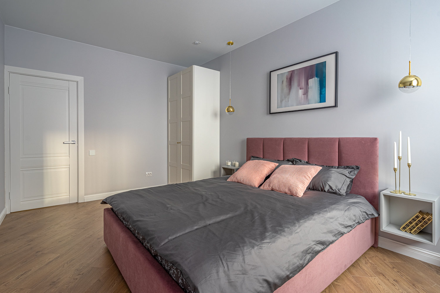 Фотография: Спальня в стиле Современный, Квартира, Проект недели, Москва, 3 комнаты, 60-90 метров, Марьям Разуваева – фото на INMYROOM Фотография: Спальня в стиле Современный, Квартира, Проект недели, Москва, 3 комнаты, 60-90 метров, Марьям Разуваева – фото на INMYROOM