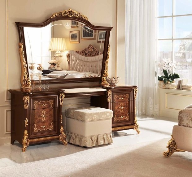 Фото из портфолио Мебель Италии Arredo Classic (спальни, гостиные, кабинеты, мягкая) – фотографии дизайна интерьеров на INMYROOM