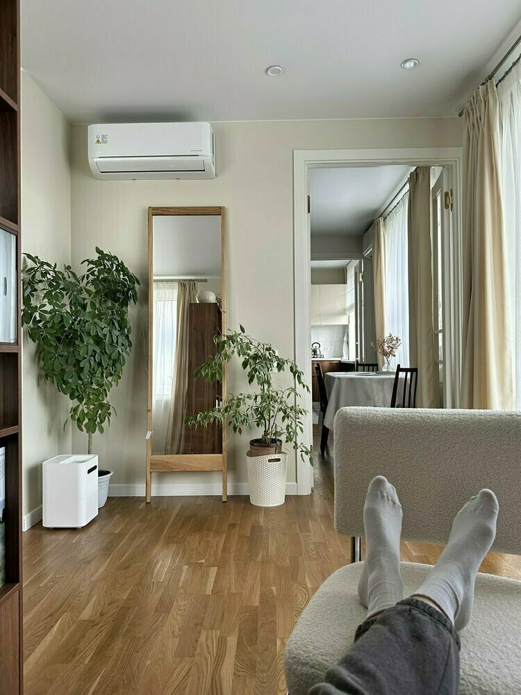 Фотография: в стиле , Квартира, Интерьер комнат, Интерьерный стиль, Дизайн интерьера, Переделка, перепланировка в брежневке, зонирование кухни в хрущевке, планировка узкой кухни в хрущевке, брежневка, интерьер брежневки, переделка хрущевки, Хрущевка, интерьер хрущевки, как обновить хрущевку, ванна в хрущёвке, кухня в хрущёвке, ремонт в хрущёвке – фото на INMYROOM