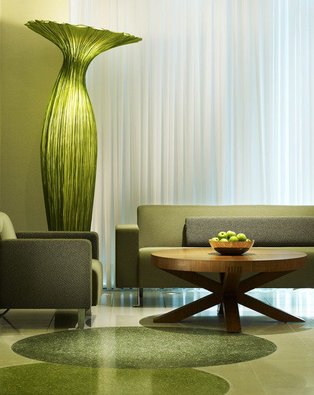 Фотография: Гостиная в стиле Современный, Минимализм, Декор интерьера, Мебель и свет, Эко – фото на INMYROOM