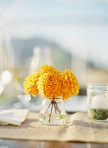 Фотография: Флористика в стиле , Декор интерьера, Стиль жизни, Стол, Сервировка стола – фото на INMYROOM