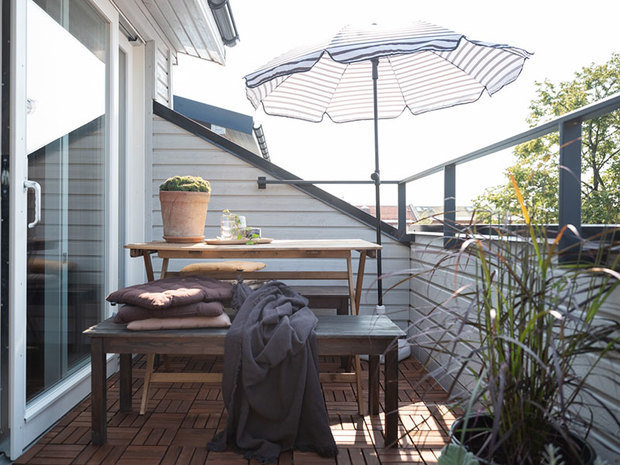 Фотография: Балкон в стиле Скандинавский, Квартира, Советы, Белый, Минимализм, Бежевый, Голубой – фото на INMYROOM