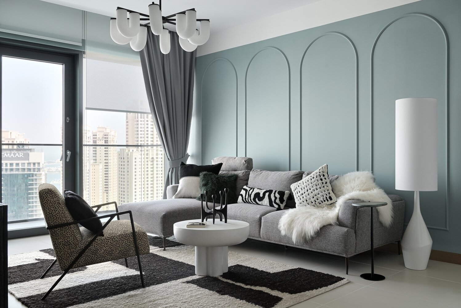 Фотография: Гостиная в стиле Современный, Эклектика, Квартира, Проект дня, 4 и больше, Более 90 метров, Алена Горская, Дизайн-бюро Алены Горской, Дубай, ОАЭ – фото на INMYROOM