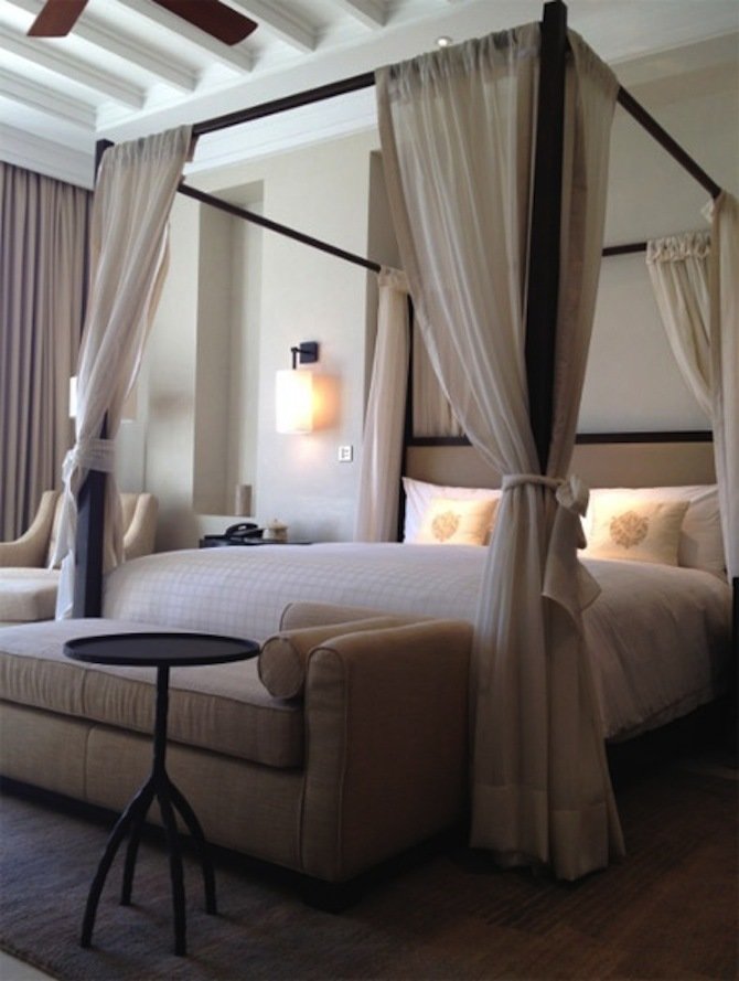 Фотография: Спальня в стиле Скандинавский, Декор интерьера, Мебель и свет, Балдахин – фото на INMYROOM