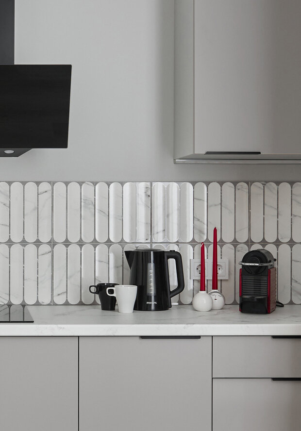 Фотография: Кухня и столовая в стиле Современный, Малогабаритная квартира, Квартира, Проект дня, Санкт-Петербург, 1 комната, 40-60 метров, Александра Войнова – фото на INMYROOM