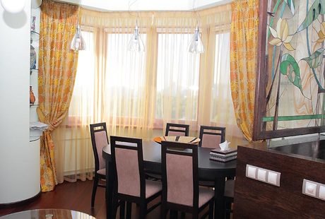 Квартира в тёплых тонах (200 кв.м.)