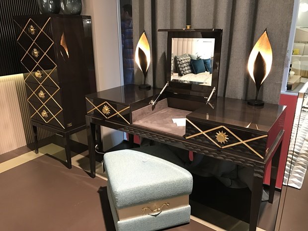 Фото из портфолио Выставка мебели Милан – фотографии дизайна интерьеров на INMYROOM