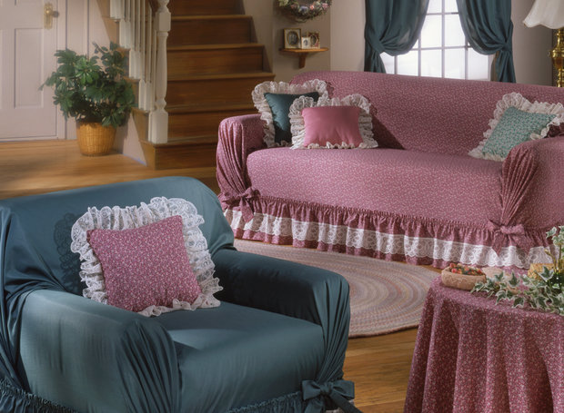 Фотография: Гостиная в стиле Прованс и Кантри, Франция, Интерьер комнат – фото на INMYROOM