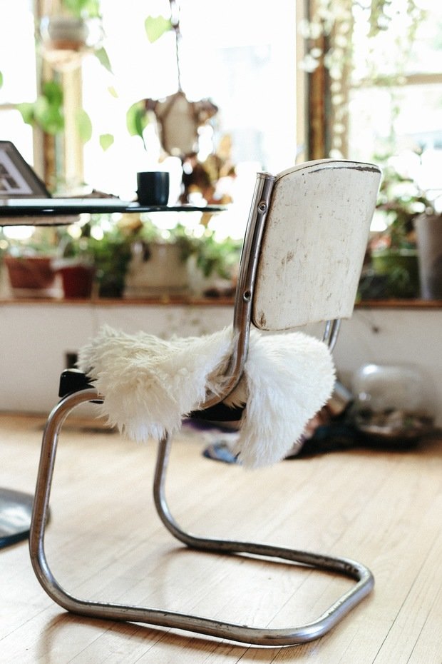 Фото из портфолио Интерьер, богатый текстилем и растениями  – фотографии дизайна интерьеров на INMYROOM