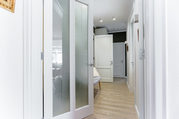 Фотография: Прихожая в стиле Скандинавский, Современный, Квартира, Проект недели, Москва, 2 комнаты, 40-60 метров, Алена Рогачева, Полина Масленкина – фото на INMYROOM