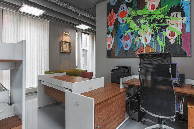 Фото из портфолио Офисное пространство – фотографии дизайна интерьеров на INMYROOM
