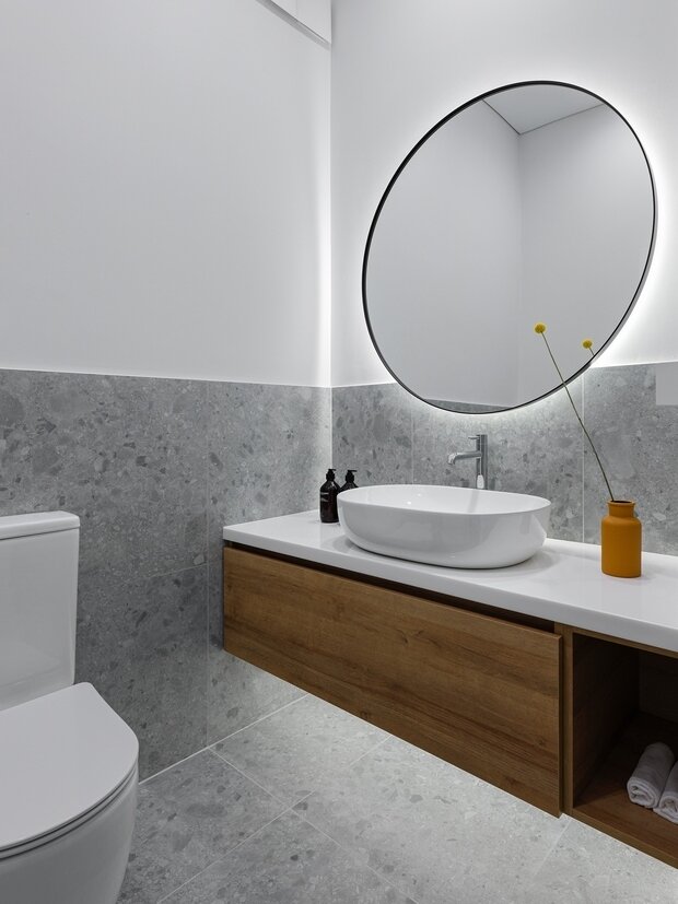 Фотография: Ванная в стиле Современный, Минимализм, Дом, Проект недели, Дом и дача, 4 и больше, Более 90 метров, Светлогорск, Rudt Design, Элия Рудт – фото на INMYROOM