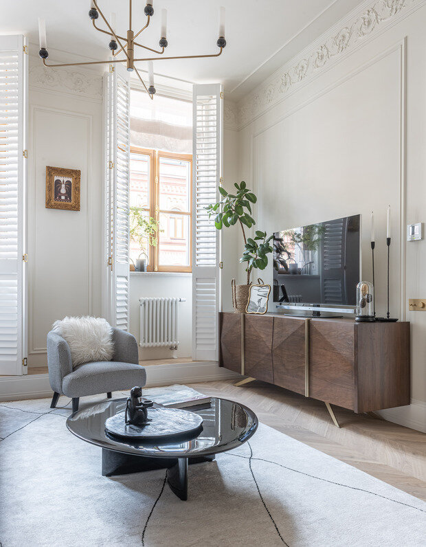 Фотография: Гостиная в стиле Классический, Современный, Квартира, Проект дня, Кирпичный дом, 2 комнаты, 60-90 метров, Оксана Пастернак – фото на INMYROOM