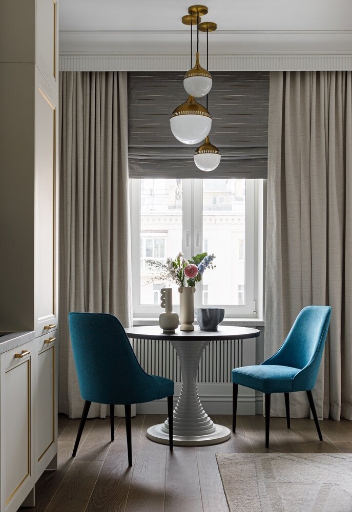 Фотография: Кухня и столовая в стиле Классический, Современный, Квартира, Проект недели, Москва, Кирпичный дом, 2 комнаты, 40-60 метров, Poshinteriors, Светлана Миронова – фото на INMYROOM Фотография: Кухня и столовая в стиле Классический, Современный, Квартира, Проект недели, Москва, Кирпичный дом, 2 комнаты, 40-60 метров, Poshinteriors, Светлана Миронова – фото на INMYROOM