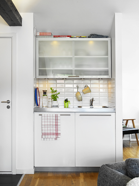 Фотография: Кухня и столовая в стиле Скандинавский, Малогабаритная квартира, Квартира, Дома и квартиры – фото на INMYROOM