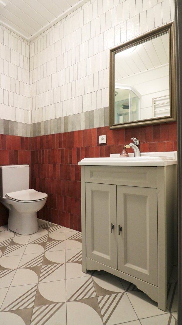 Фотография: Ванная в стиле Скандинавский, Современный, Эклектика, Эко, Дом, Проект недели, Дом и дача, Московская область, Виктория Качуровская, Александра Бронникова, 4 и больше, Более 90 метров, Черноголовка, Twosides.pro, Дмитрий Шешунов – фото на INMYROOM