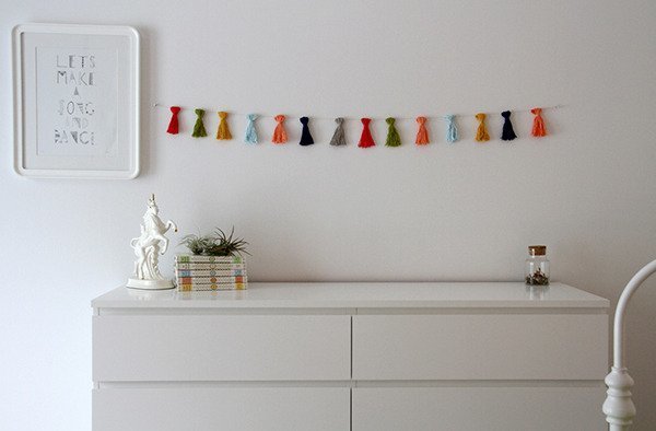 Фотография: Мебель и свет в стиле Скандинавский, Детская, Интерьер комнат, Цвет в интерьере, Белый – фото на INMYROOM