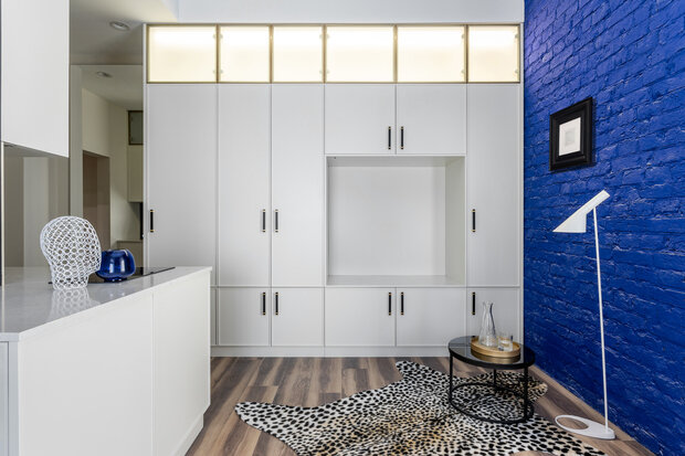 Фотография: Гостиная в стиле Современный, Эклектика, Малогабаритная квартира, Квартира, Студия, Проект дня, Москва, Кирпичный дом, до 40 метров, современный с элементами ар-деко – фото на INMYROOM