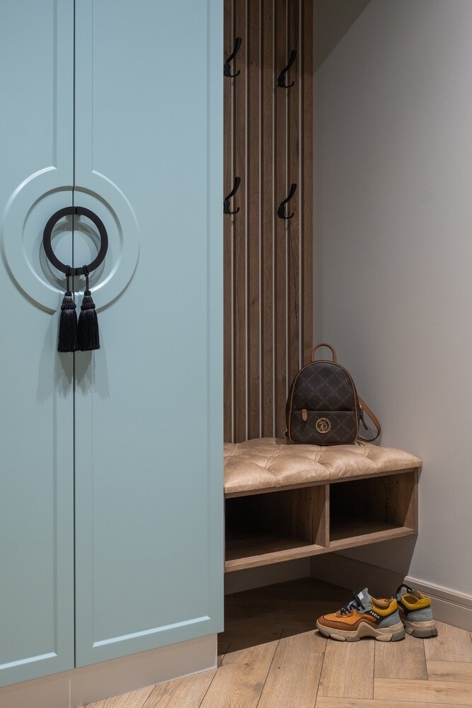 Фотография: Прихожая в стиле Современный, Квартира, Проект недели, Ростов-на-Дону, 4 и больше, Более 90 метров, Монолитно-кирпичный, Koko design – фото на INMYROOM Фотография: Прихожая в стиле Современный, Квартира, Проект недели, Ростов-на-Дону, 4 и больше, Более 90 метров, Монолитно-кирпичный, Koko design – фото на INMYROOM