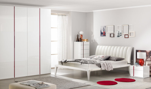 Фото из портфолио Глянцевая кровать с мягким изголовьем Milana i005b – фотографии дизайна интерьеров на INMYROOM