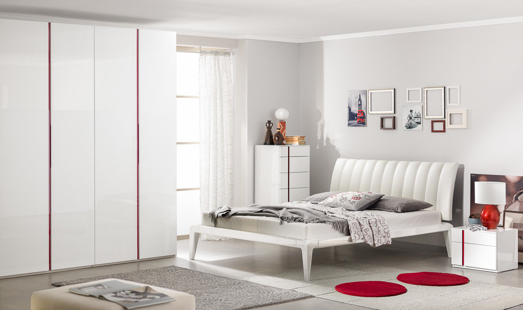 Фото из портфолио Глянцевая кровать с мягким изголовьем Milana i005b – фотографии дизайна интерьеров на INMYROOM Фото из портфолио Глянцевая кровать с мягким изголовьем Milana i005b – фотографии дизайна интерьеров на INMYROOM