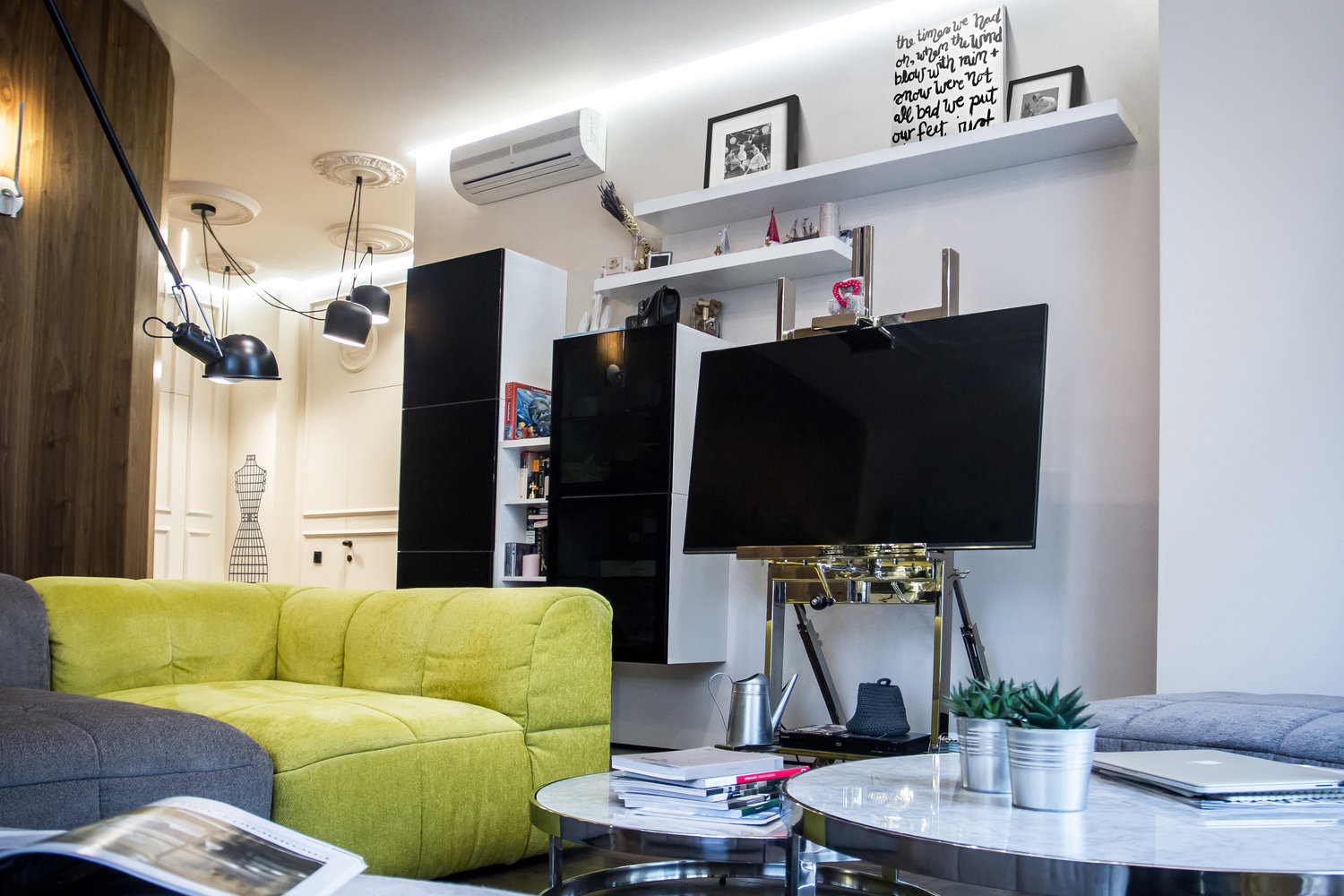 Фотография: Гостиная в стиле Лофт, Современный, Эклектика, Квартира, Россия, Планировки, Аксессуары, Artemide, Axo Light, Eichholtz, Miele, Мебель и свет, Белый, Перепланировка, Зеленый, Бежевый, Желтый, Синий, Коричневый, Санкт-Петербург, ИКЕА, FLOS, Derufa, Artflex, Lottocento, Макс Жуков, ToTaste – фото на INMYROOM Фотография: Гостиная в стиле Лофт, Современный, Эклектика, Квартира, Россия, Планировки, Аксессуары, Artemide, Axo Light, Eichholtz, Miele, Мебель и свет, Белый, Перепланировка, Зеленый, Бежевый, Желтый, Синий, Коричневый, Санкт-Петербург, ИКЕА, FLOS, Derufa, Artflex, Lottocento, Макс Жуков, ToTaste – фото на INMYROOM