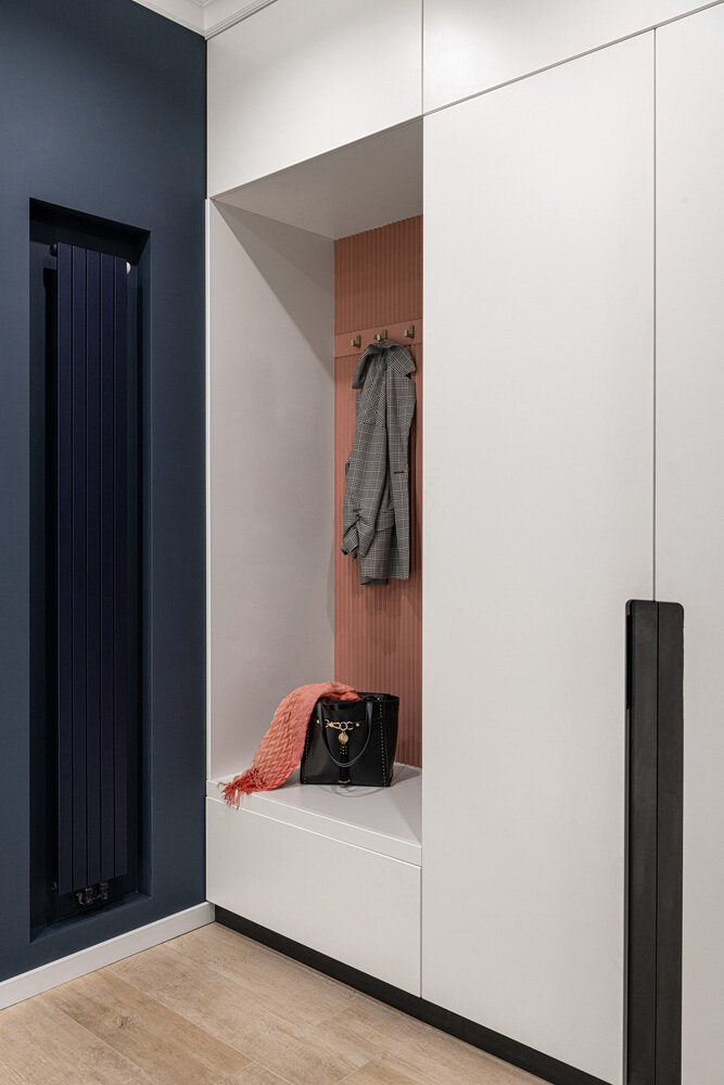 Фотография: Прихожая в стиле Современный, Проект недели, Дом и дача, Таунхаус, 4 и больше, Более 90 метров, Студия «Красиво», Тверь, Людмила Смирнова – фото на INMYROOM