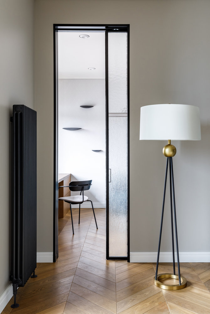 Фотография: Гостиная в стиле Современный, Квартира, Проект дня, Москва, Айя Лисова, 4 и больше, Более 90 метров, Aiya Design – фото на INMYROOM Фотография: Гостиная в стиле Современный, Квартира, Проект дня, Москва, Айя Лисова, 4 и больше, Более 90 метров, Aiya Design – фото на INMYROOM