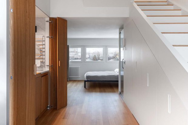 Фотография: Кухня и столовая в стиле Минимализм, Малогабаритная квартира, Квартира, Студия, Проект дня, Москва, 1 комната, до 40 метров, Алиреза Немати, Полину Полудкина, STUDIO BAZI – фото на INMYROOM