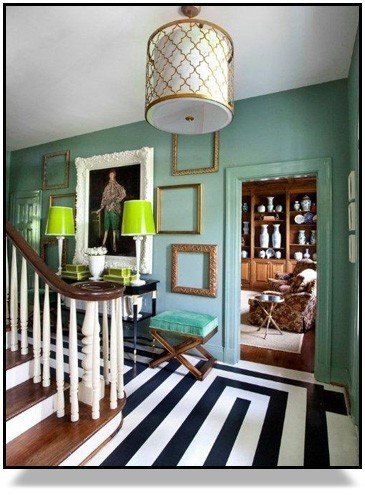 Фотография: Прихожая в стиле Классический, Современный, Эклектика, Декор и DIY, Декор дома, Пол – фото на INMYROOM Фотография: Прихожая в стиле Классический, Современный, Эклектика, Декор и DIY, Декор дома, Пол – фото на INMYROOM