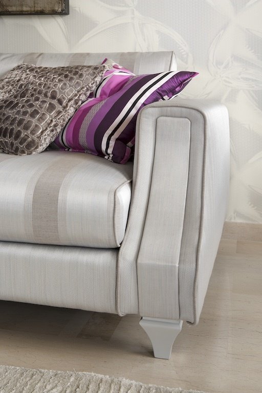 Фото из портфолио Диваны – фотографии дизайна интерьеров на INMYROOM