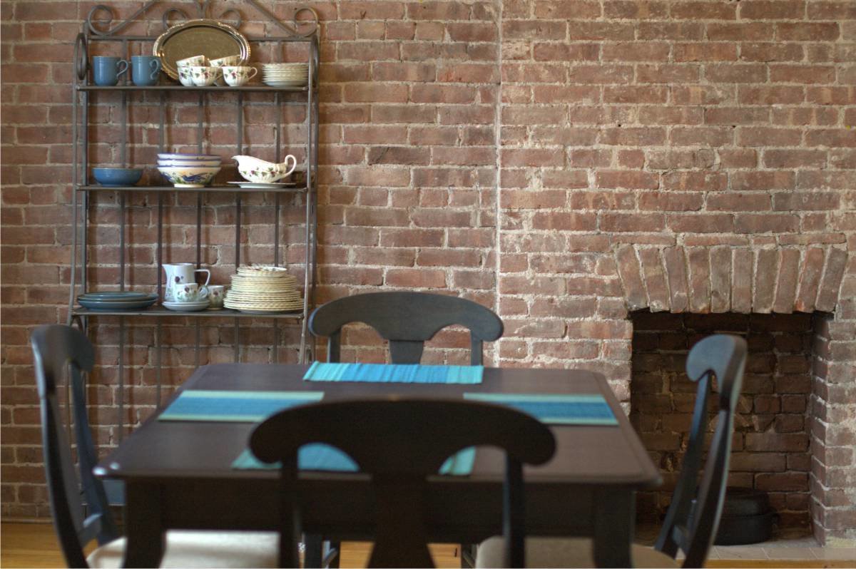 Фотография: Кухня и столовая в стиле Лофт, Декор интерьера, Декор дома, Стены – фото на INMYROOM Фотография: Кухня и столовая в стиле Лофт, Декор интерьера, Декор дома, Стены – фото на INMYROOM