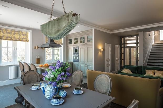 Фотография: Кухня и столовая в стиле Прованс и Кантри, Классический, Проект недели, Дом и дача, Московская область, Таунхаус, Дмитрий Коротецкий, Виктория Коротецкая, Lab21Studio, дуплекс – фото на INMYROOM