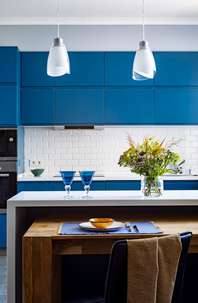 Фотография: Кухня и столовая в стиле Современный, Ванная, Детская, Спальня, Квартира, Проект недели, Голубой, 3 комнаты, ПРЕМИЯ INMYROOM – фото на INMYROOM Фотография: Кухня и столовая в стиле Современный, Ванная, Детская, Спальня, Квартира, Проект недели, Голубой, 3 комнаты, ПРЕМИЯ INMYROOM – фото на INMYROOM