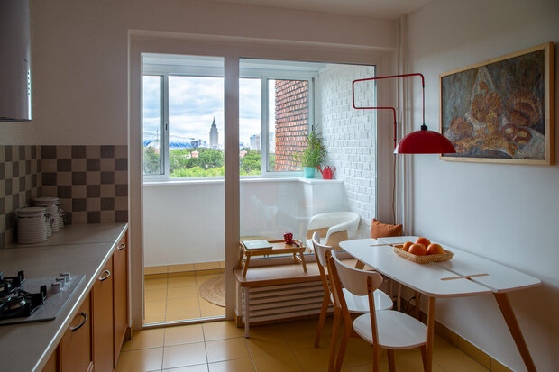 Фотография: Кухня и столовая в стиле Скандинавский, Современный, Эклектика, Квартира, Проект дня, Москва, 2 комнаты, 60-90 метров, Павел Фотеев, Винтажный – фото на INMYROOM